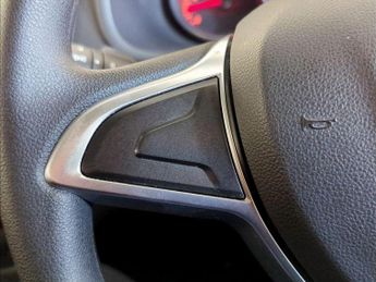 Dacia Sandero Stepway 0.9 TCe Essential Euro 6 (s/s) 5dr