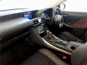 Lexus IS 2.5 300h Sport E-CVT Euro 6 (s/s) 4dr