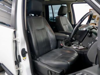 Land Rover Discovery 4 5.0 V8 AUTO MPV Petrol 7 Seat Ulez