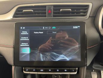 MG MG ZS 1.5 VTi-TECH Exclusive Euro 6 (s/s) 5dr