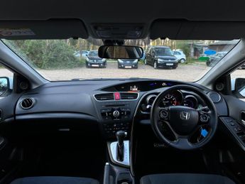 Honda Civic 1.8 i-VTEC SE Plus Auto Euro 5 5dr