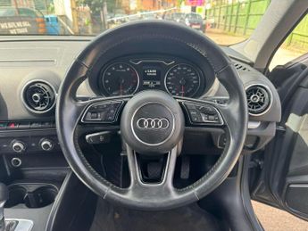 Audi A3 1.5 TFSI CoD 35 SE Technik Sportback S Tronic Euro 6 (s/s) 5dr