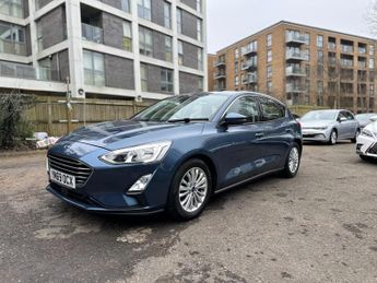 Ford Focus 1.0T EcoBoost Titanium Auto Euro 6 (s/s) 5dr