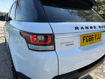 Land Rover Range Rover Sport 3.0 SD V6 HSE Auto 4WD Euro 6 (s/s) 5dr
