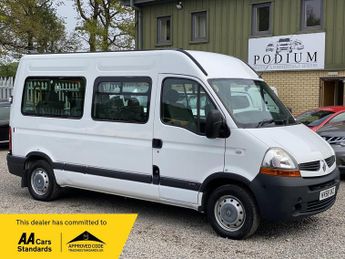 Renault Master 2.5 TD dCi 33 FWD L2 H2 4dr