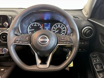 Nissan Juke 1.0 DIG-T Visia Euro 6 (s/s) 5dr