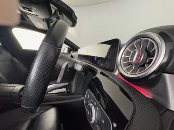 Mercedes-Benz CLA 1.3 CLA180 AMG Line (Premium Plus 2) Coupe 7G-DCT Euro 6 (s/s) 4