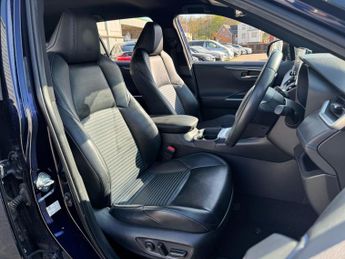 Toyota RAV4 2.5 VVT-h Dynamic CVT Euro 6 (s/s) 5dr