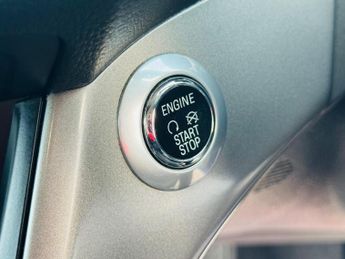 Ford Kuga 2.0 TDCi Zetec Powershift AWD Euro 5 5dr