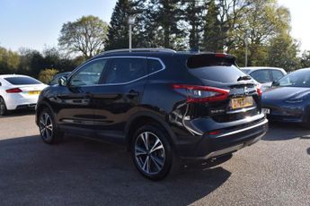 Nissan Qashqai 1.3 DIG-T N-Connecta Euro 6 (s/s) 5dr