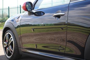 MINI Hatch 2.0 John Cooper Works Auto Euro 6 (s/s) 3dr