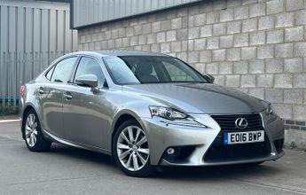 Lexus IS 2.5 300h Advance E-CVT Euro 6 (s/s) 4dr