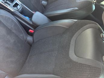 Citroen C4 1.6 e-HDi Airdream Exclusive EGS6 Euro 5 (s/s) 5dr
