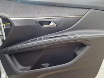 Peugeot 5008 1.2 PureTech Allure EAT Euro 6 (s/s) 5dr