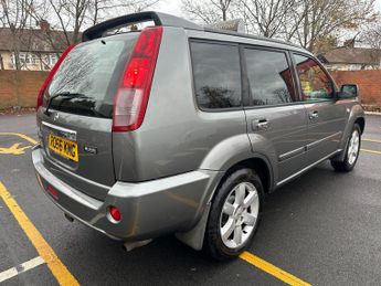 Nissan X-Trail 2.5i Columbia 5dr