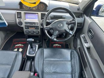 Nissan X-Trail 2.5i SVE 5dr