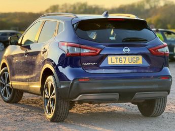 Nissan Qashqai 1.2 DIG-T N-Connecta XTRON Euro 6 (s/s) 5dr