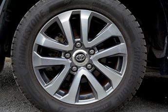 Toyota Land Cruiser 4.6 V8 ZX MODELLISTA AERO BODY STYLING