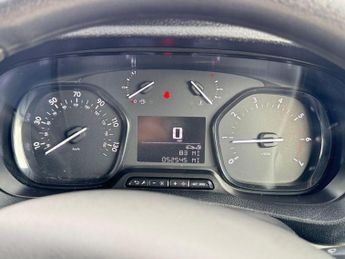 Vauxhall Vivaro 1.5 Turbo D 2900 Dynamic L2 H1 Euro 6 (s/s) 6dr