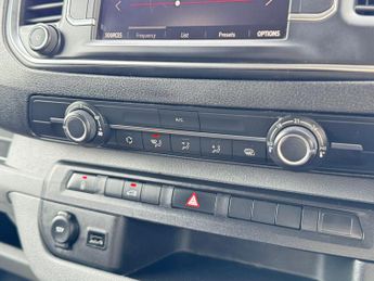 Vauxhall Vivaro 1.5 Turbo D 2900 Dynamic L2 H1 Euro 6 (s/s) 6dr