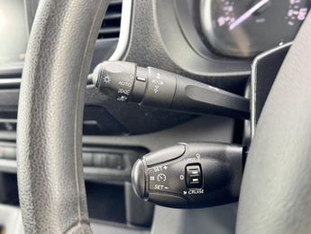 Vauxhall Vivaro 1.5 Turbo D 2900 Dynamic L2 H1 Euro 6 (s/s) 6dr