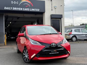 Toyota AYGO 1.0 VVT-i x-play x-shift Euro 6 5dr