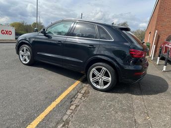 Audi Q3 2.0 TDI S line Plus S Tronic quattro Euro 5 (s/s) 5dr