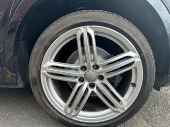 Audi Q3 2.0 TDI S line Plus S Tronic quattro Euro 5 (s/s) 5dr