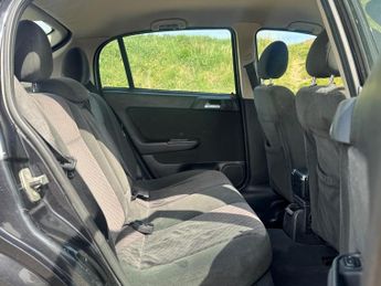 Vauxhall Astra 1.6i 16v Elegance 5dr
