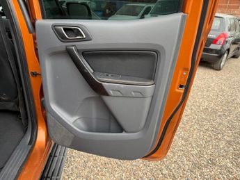 Ford Ranger 3.2 TDCi Wildtrak Auto 4WD Euro 6 4dr
