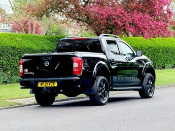Nissan Navara 2.3 dCi N-Guard Auto 4WD Euro 6 4dr