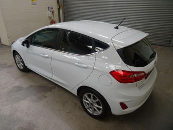 Ford Fiesta 1.0T EcoBoost Zetec Auto Euro 6 (s/s) 5dr