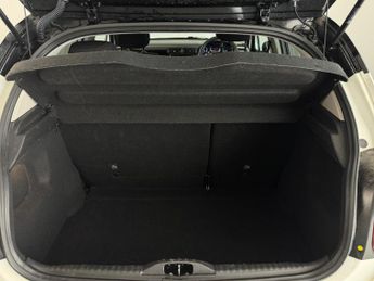 Citroen C3 1.2 PureTech PLUS EAT6 Euro 6 (s/s) 5dr