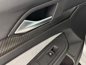 Volkswagen Golf 1.5 eTSI MHEV R-Line DSG Euro 6 (s/s) 5dr