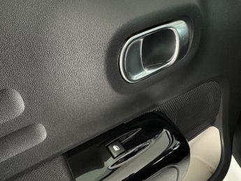Citroen C3 1.2 PureTech PLUS EAT6 Euro 6 (s/s) 5dr