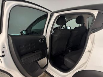 Citroen C3 1.2 PureTech PLUS EAT6 Euro 6 (s/s) 5dr