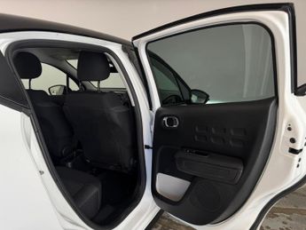 Citroen C3 1.2 PureTech PLUS EAT6 Euro 6 (s/s) 5dr