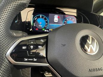 Volkswagen Golf 1.4 TSI 13kWh GTE DSG Euro 6 (s/s) 5dr