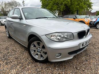 BMW 1 Series 2.0 118i SE Steptronic Euro 4 5dr