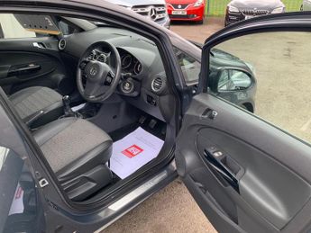Vauxhall Corsa 1.4 16V SE Euro 5 5dr