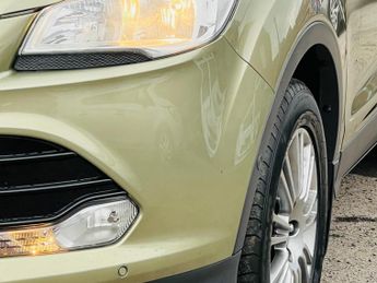 Ford Kuga 2.0 TDCi Titanium Powershift AWD Euro 5 5dr