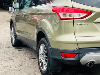Ford Kuga 2.0 TDCi Titanium Powershift AWD Euro 5 5dr
