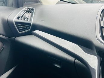 Ford Kuga 2.0 TDCi Titanium Powershift AWD Euro 5 5dr