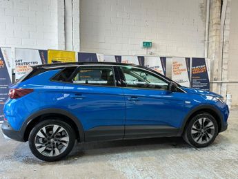 Vauxhall Grandland X 1.2 Turbo Sport Nav Auto Euro 6 (s/s) 5dr