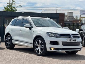 Volkswagen Touareg 3.0 TDI V6 BlueMotion Tech R-Line Tiptronic 4WD Euro 5 (s/s) 5dr
