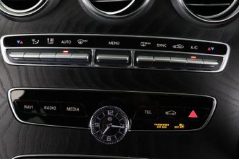 Mercedes-Benz C Class 2.0 C220d AMG Line (Premium) G-Tronic+ Euro 6 (s/s) 4dr
