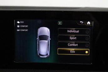 Mercedes-Benz A Class 1.3 A180 AMG Line 7G-DCT Euro 6 (s/s) 5dr