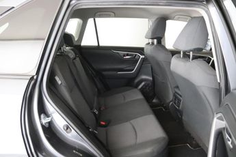Toyota RAV4 2.5 VVT-h Design CVT Euro 6 (s/s) 5dr