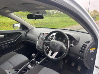 Kia ProCeed 1.6 CRDi EcoDynamics 3dr