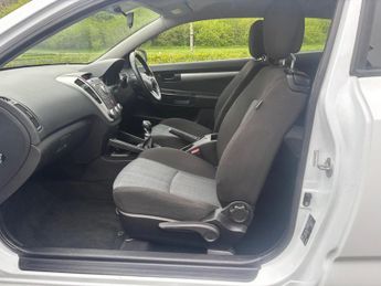 Kia ProCeed 1.6 CRDi EcoDynamics 3dr